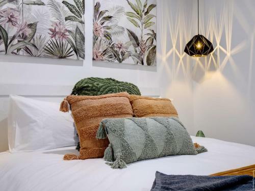 Urangan Family Friendly Home With Views, Wifi, Wine
