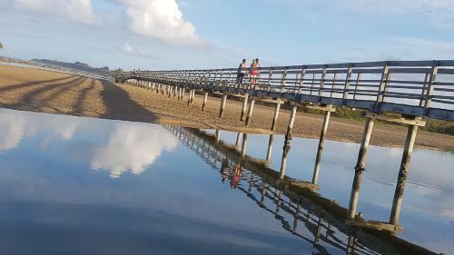 Januce - Delightful River Front House In Urunga