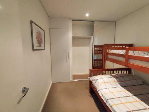 Victor Harbor Centre 2 Br Apartment