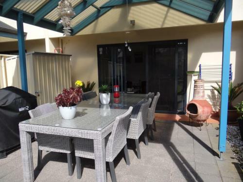 Apartamento Victor Holidays - Minimum Two Night Stays