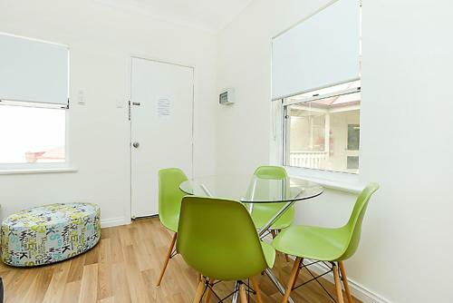 Hi 5 Luxury Holiday Apartments