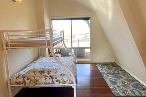 Fleurieu Hilltop Escape