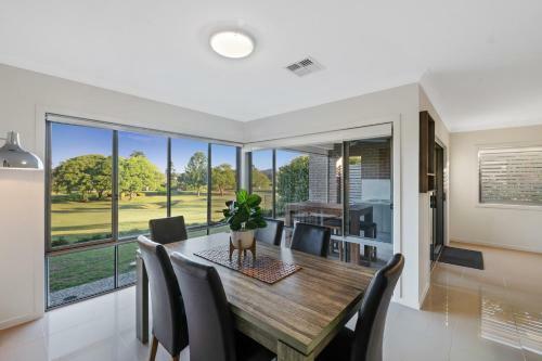 Apartamento Fairway Village @ Windaroo Lakes Golf Club