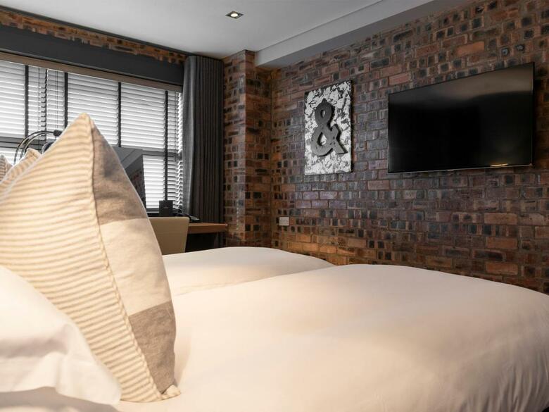 Hotel Dakota Eurocentral