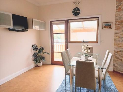 Ocean Views And Central To Cbd - Cosheirm Apartments On Merri
