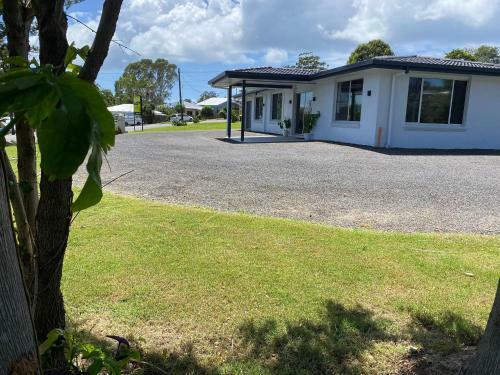 The Seaview Tavern Motel