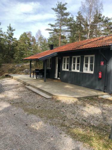 Lodge H�llestrand Cottage -sillen