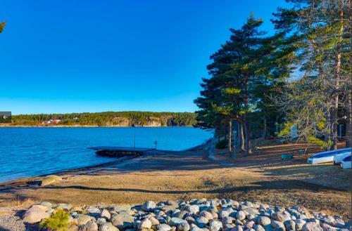 H�llestrand Cottage Krabban