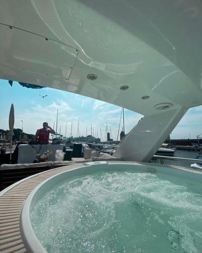 Nice Vip Cabin In A Luxurious Yacht