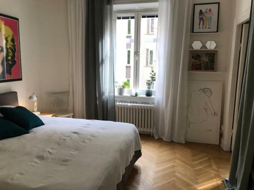 Classic & Light 2 Room Apartment In Sofo, 60 Sqm