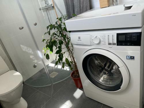 Mini Villa Stockholm �lvsj� S61