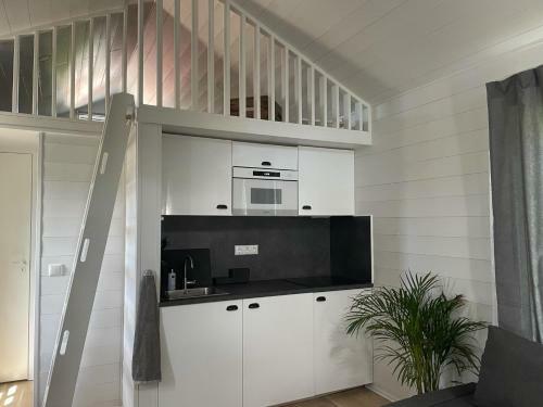 Mini Villa Stockholm �lvsj� S61