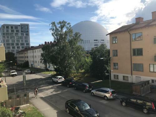 Cosy B&b-well Located- Directly At Globen Ericsson