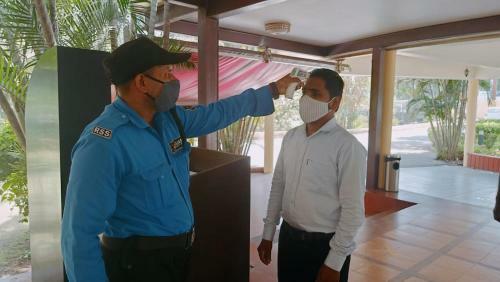 Hotel Taj Delhites With Fully Friendly Stay