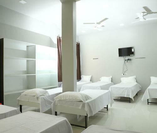 Hotel Sourabh Garden