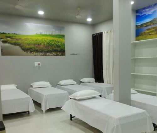 Hotel Sourabh Garden