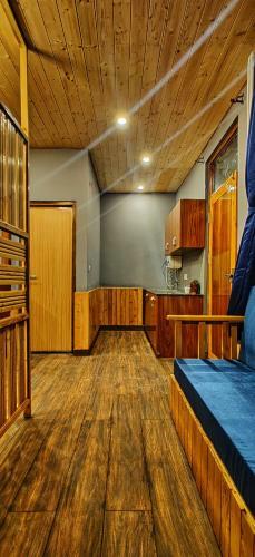 Hotel Lacasa, Luxury Stays