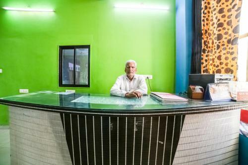 Oyo 35619 Hotel Muskan