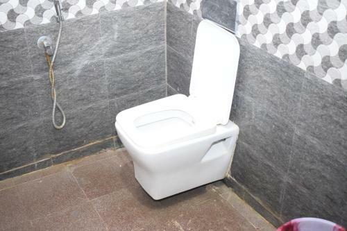 Navagiraga Resorts &hotel