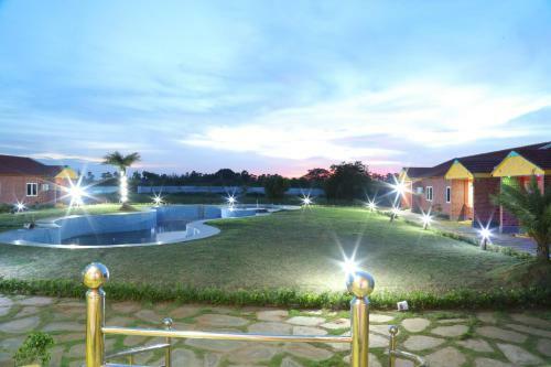 Navagiraga Resorts &hotel