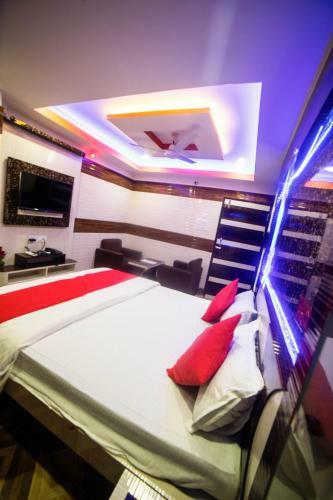 Hotel Tirupati Lodge