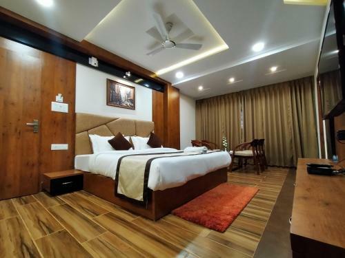 Hotel Royal City