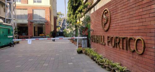 Hotel Sunhill Portico