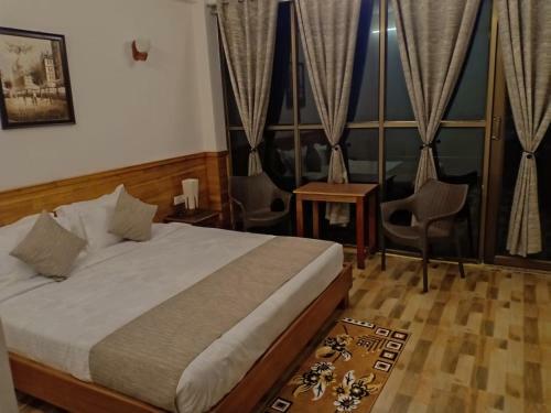 Hotel Royal View Resort