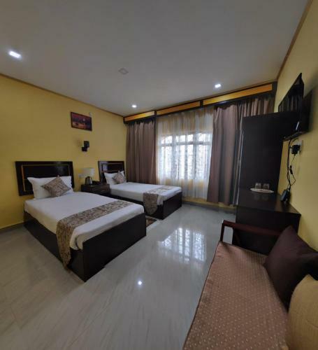 Hostal Garden Residency