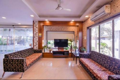 Sai Shubham Hotel