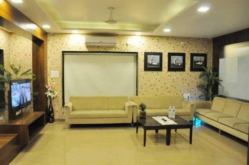 Sai Shubham Hotel
