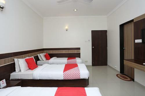Spot On 10418 Hotel Sai Pancham