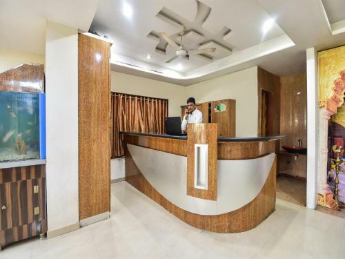 Oyo 46283 Hotel Neem Palace