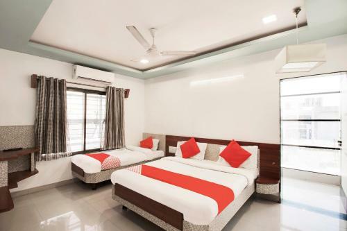 Oyo Flagship 6507 Hotel Disha Park