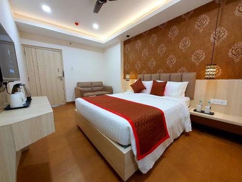 Hotel Paras Heights