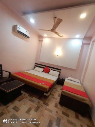 Shree Hotel Shivdhara
