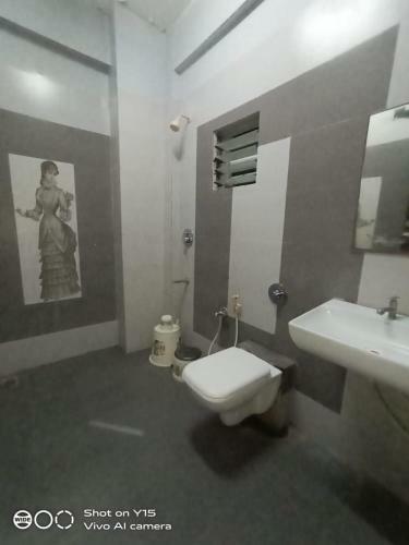 Shree Hotel Shivdhara
