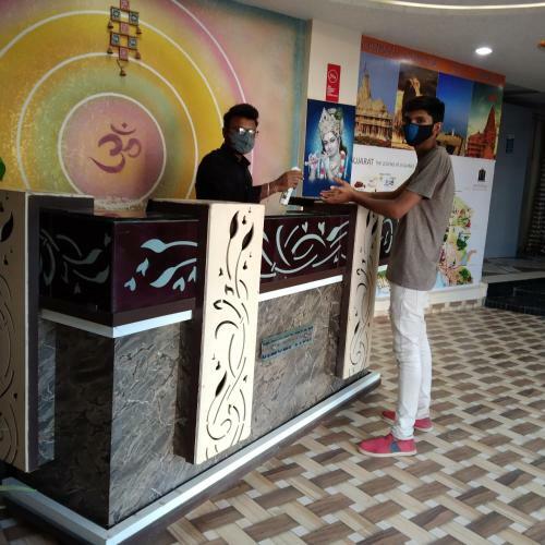 Shree Hotel Shivdhara