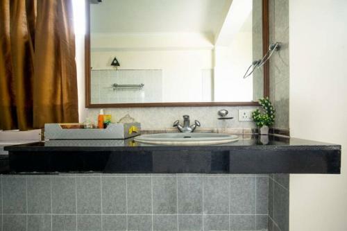 Starry Meadows, Luxurious 3bhk With Mountain View