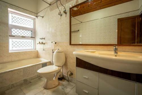 Lakoum Bliss, A Pet Friendly 3bhk With Mountain View