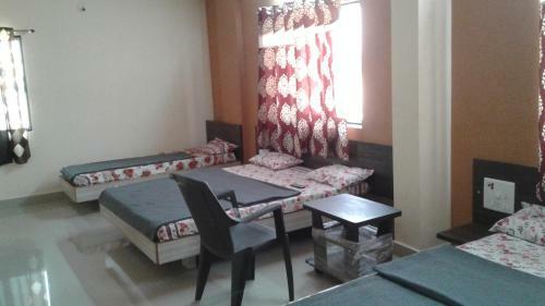 Hotel Laxmi Sadan