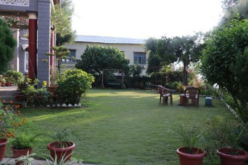 Bed & Breakfast Solan Retreat