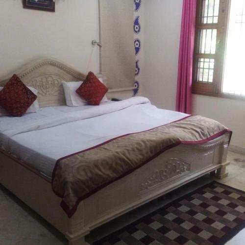 Hotel Ellays Dream Resort