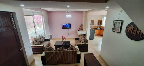 Hotel Amravati Resort