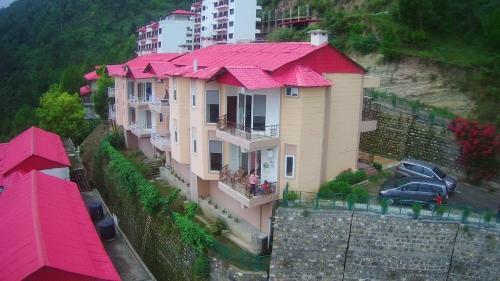Hotel Amravati Resort