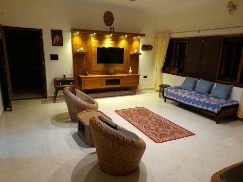 Chilumey Estate Stay
