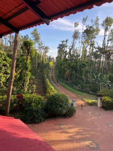 Chilumey Estate Stay