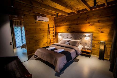 Woodstock Villa