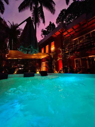 Woodstock Villa