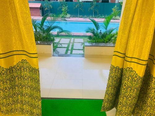 Honeymoon Special Pool-front 1bhk Cozy Apartment